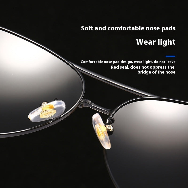 Sleek Black Aviator Sunglasses