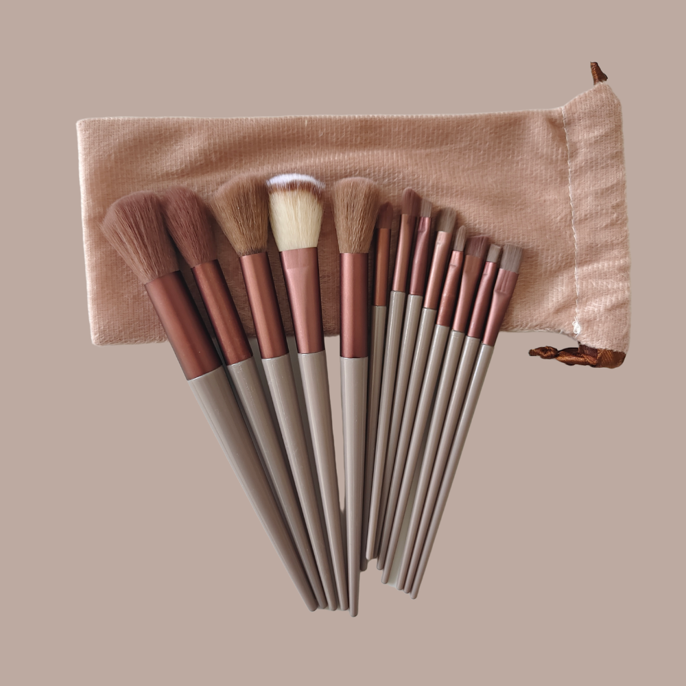13 Pieces Highlight Powder Blush Makeup Brushes Set