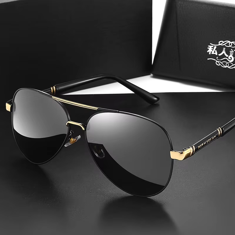 Sleek Black Aviator Sunglasses