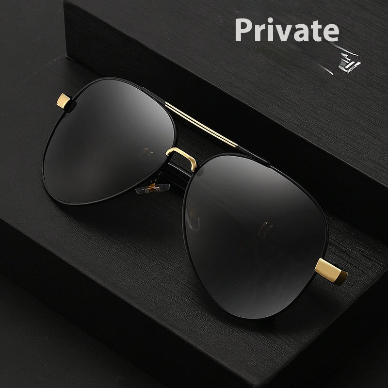 Sleek Black Aviator Sunglasses