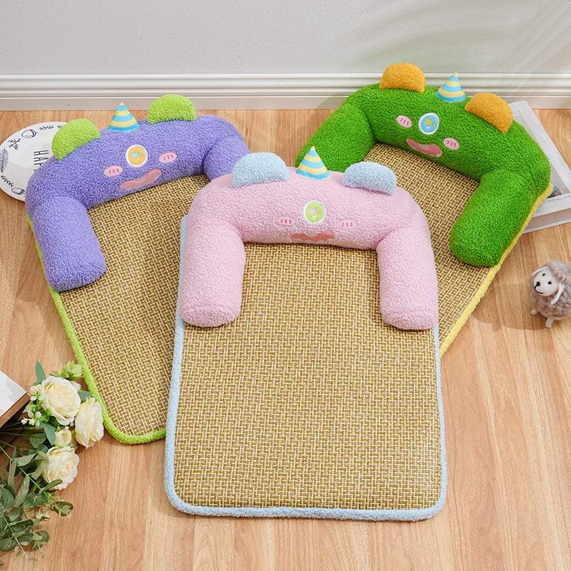 Removable and Washable Cooling Mat for Cats and Dogs - All - Season Pet Sleeping Pad