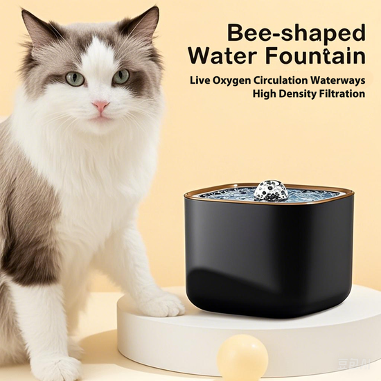 Automatic filtering and circulating pet water dispenser