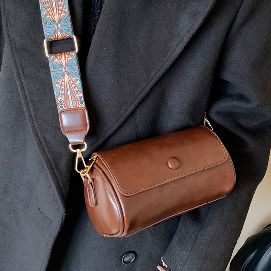 2025 retro women's bag, four-season multi-functional wide-shoulder crossbody bag