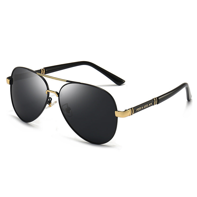 Sleek Black Aviator Sunglasses