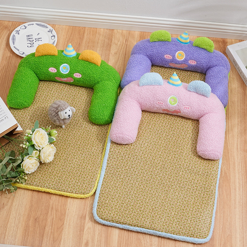 Removable and Washable Cooling Mat for Cats and Dogs - All - Season Pet Sleeping Pad