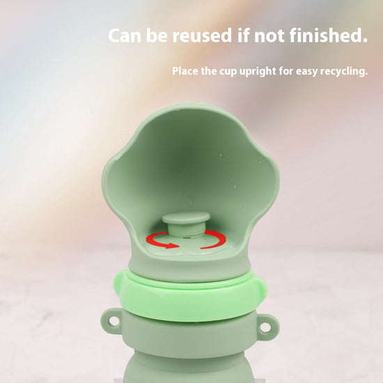 Portable Foldable Pet Water Dispenser - The Perfect Companion for Your Pet's Outdoor Adventures