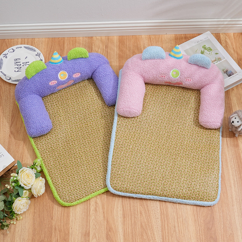 Removable and Washable Cooling Mat for Cats and Dogs - All - Season Pet Sleeping Pad